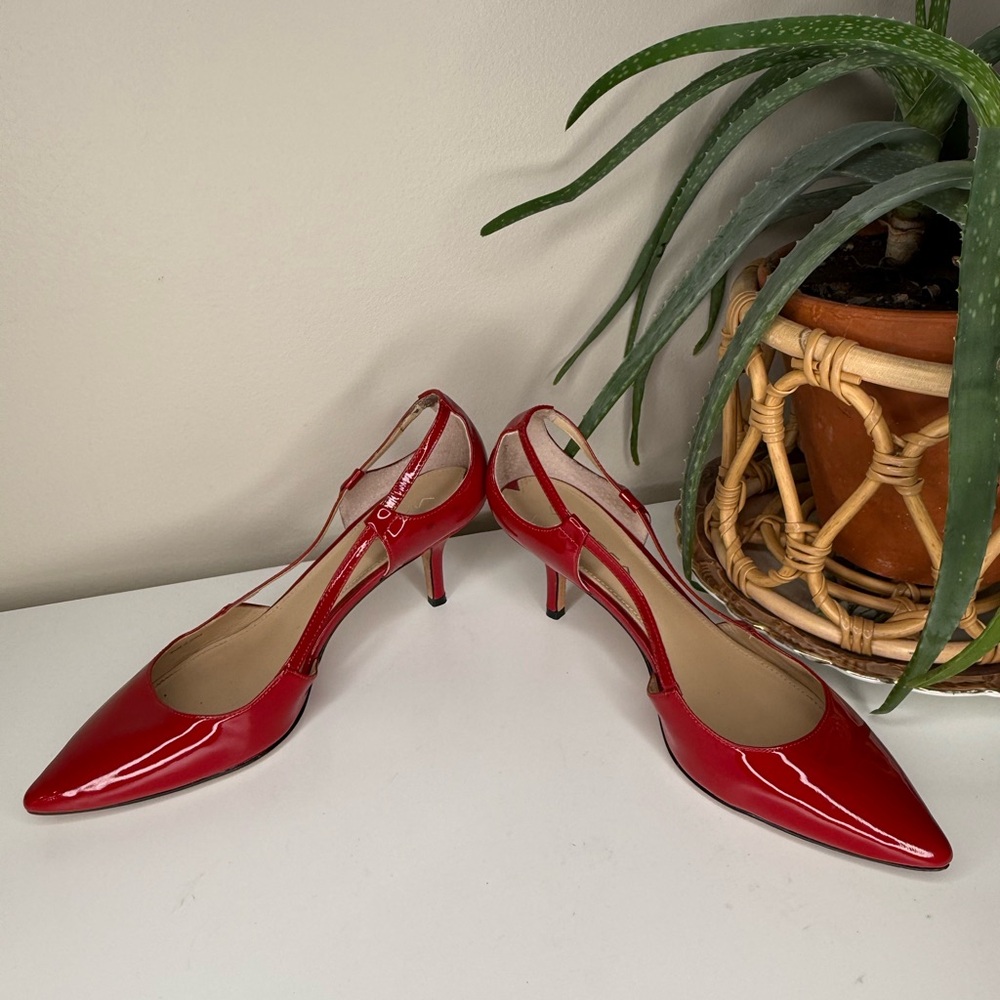 Via Spiga Red Patent Leather Slingback Kitten Heels Pointed Toe Pumps 7.5 - Picture 3 of 12